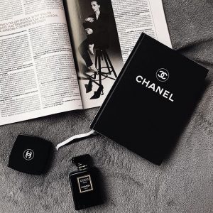 Ежедневник в стиле Шанель черный