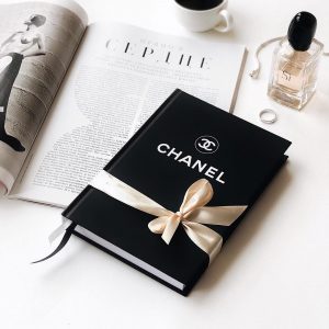 Записная книжка Шанель черная с лентой атласной