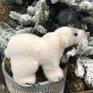 Интерьерная игрушка белый медведь 000.916